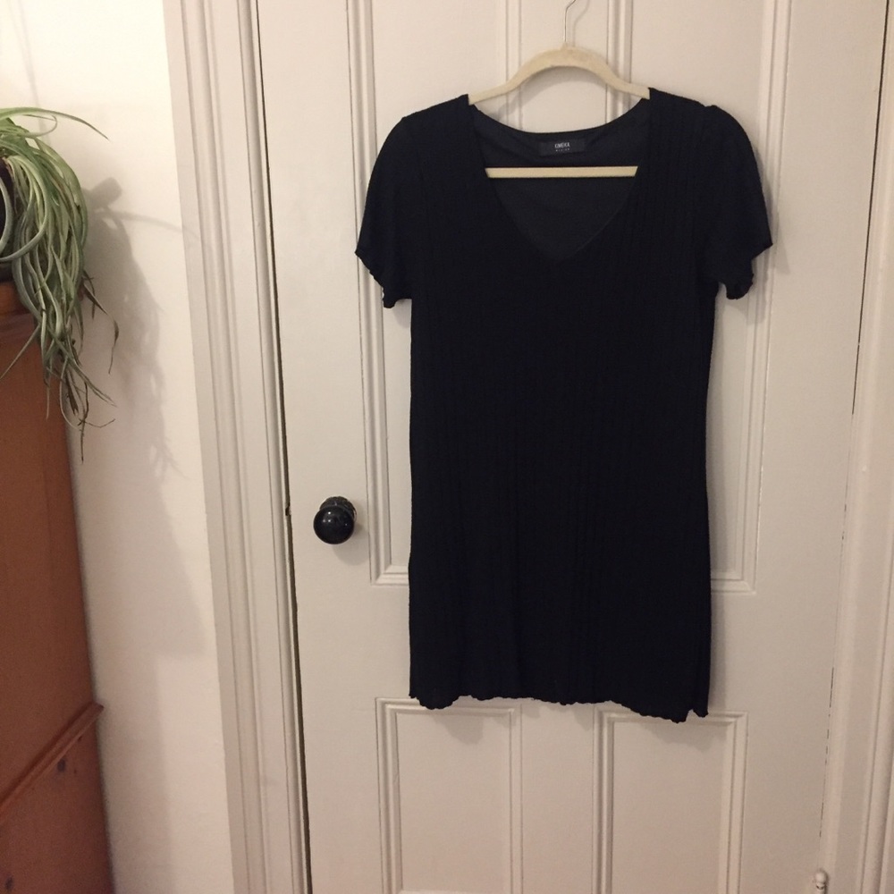 Black shirt dress